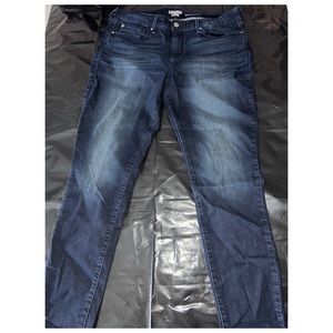 Denizen Levi’s Modern Skinny Jeans